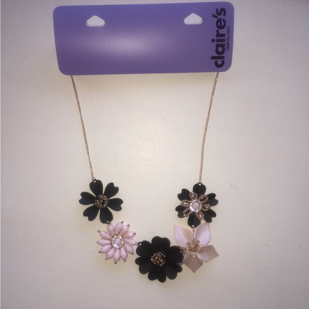Claire’s Necklaces (3 Brand New) ❤️ - Picture 4 of 6